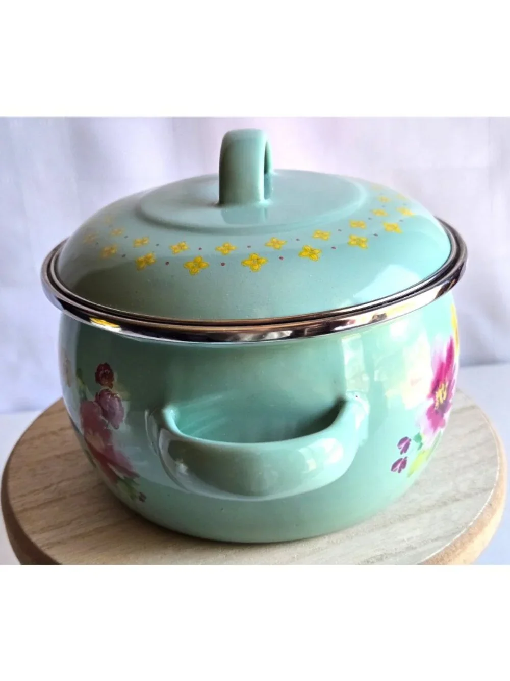 The Pioneer Woman Mini Dutch Oven Breezy Blossom Enameled Yellow Green